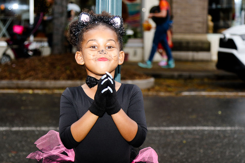 Halloween Trick or Treat Downtown Morganton 2019-9550.JPG